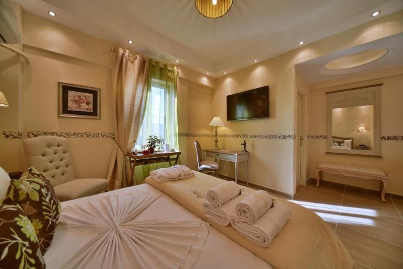 Anixi Hotel by AP 4