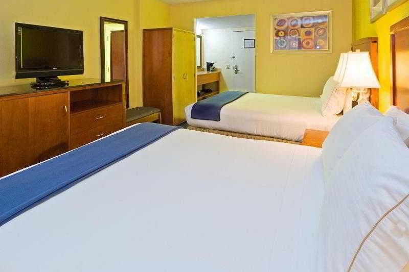 Holiday Inn Express Miami Airport Doral Area 5