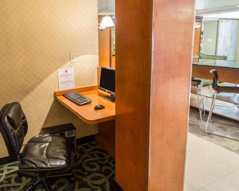Quality Inn Miami Airport photo 1