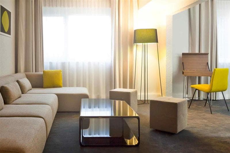Novotel Fontainebleau Ury photo 1