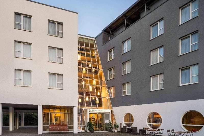 Vienna House Easy by Wyndham Landsberg photo 1