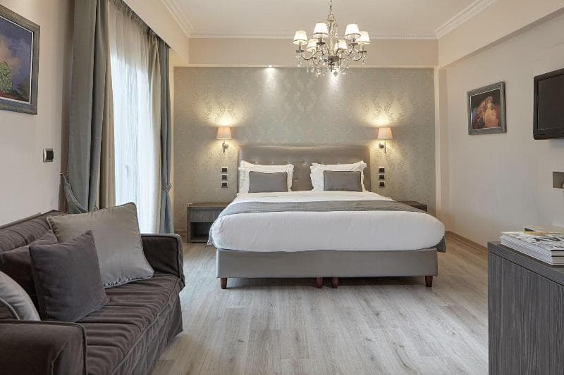 Ava Hotel & Suites photo 1