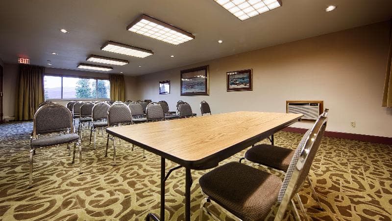 Best Western Ptarmigan Lodge photo 1
