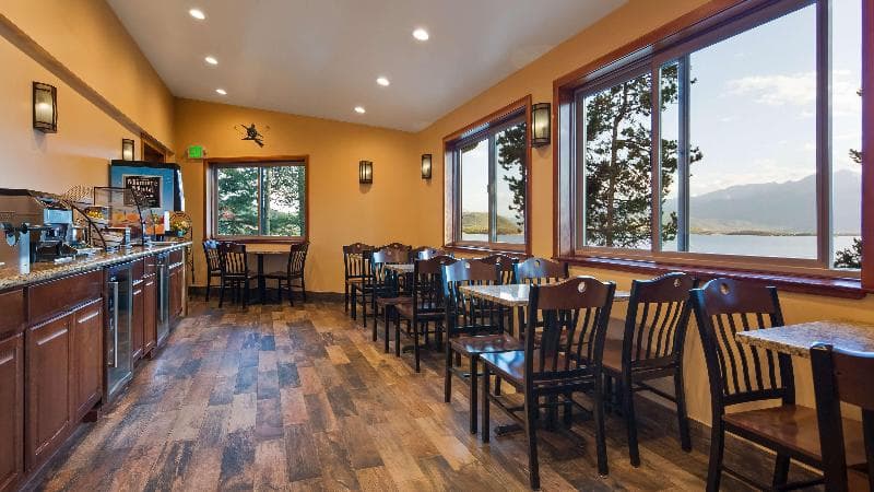 Best Western Ptarmigan Lodge 3