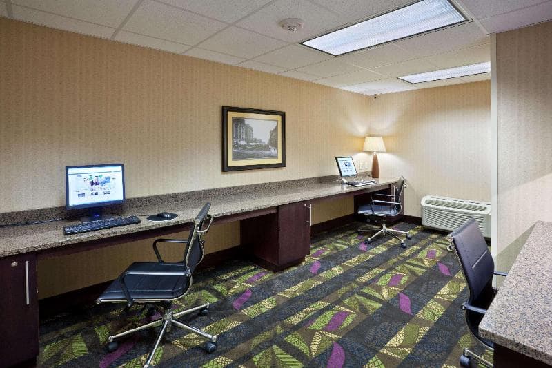 Hampton Inn Sioux Falls photo 1