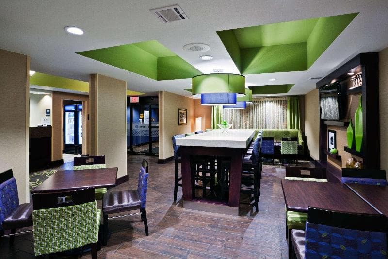 Hampton Inn Sioux Falls 5