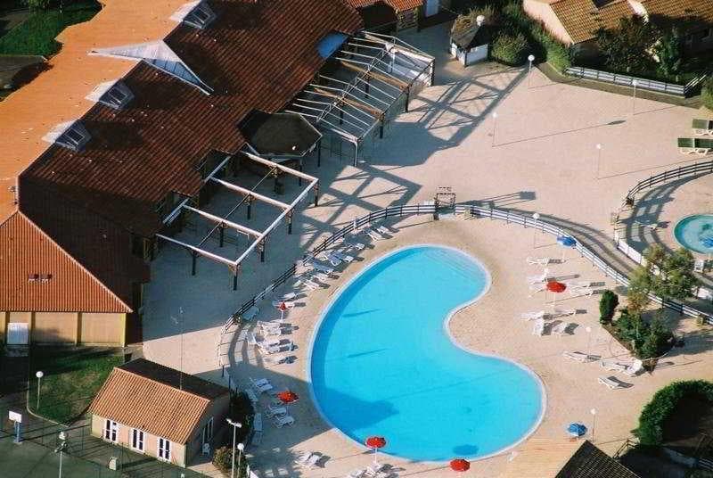 Les Villas Du Lac Residence 5