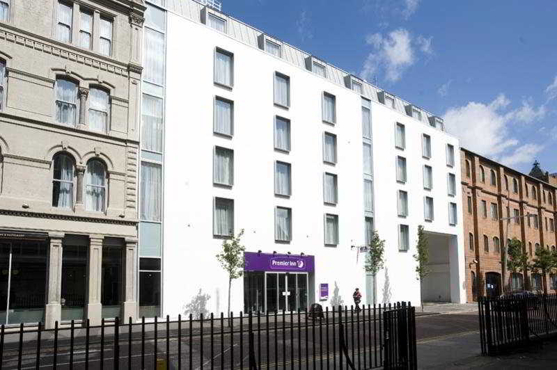 Premier Inn Belfast City Cathedral Quarter photo 1
