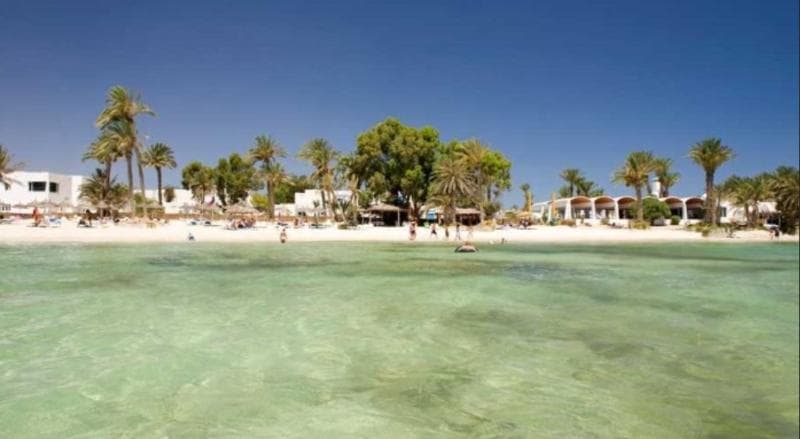Hari Club Beach Resort 5