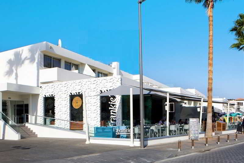 MelpoAntia Luxury Apartments & Suites photo 1
