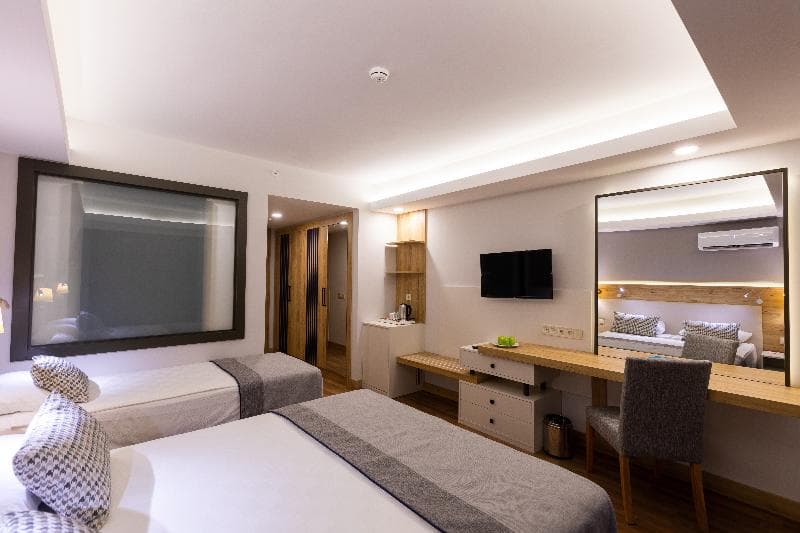 Narcia Resort Side 5