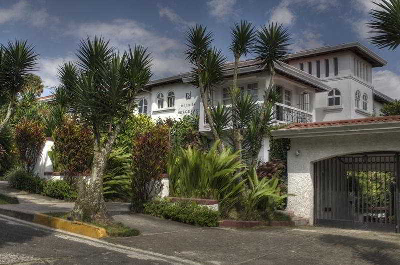 Hotel Le Bergerac photo 1