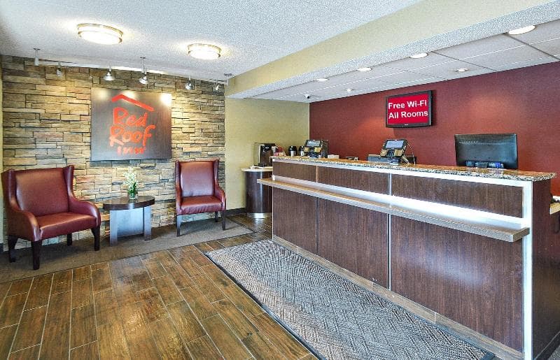 Red Roof Inn Louisville East - Hurstbourne 5