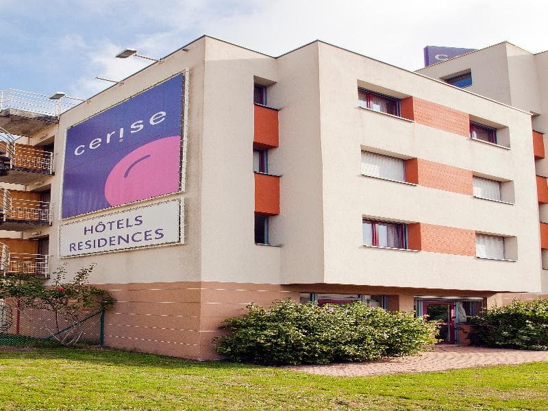 Cerise Nantes La Beaujoire photo 1