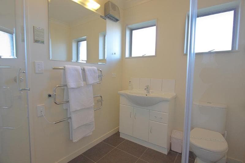 Taylors Motel photo 1