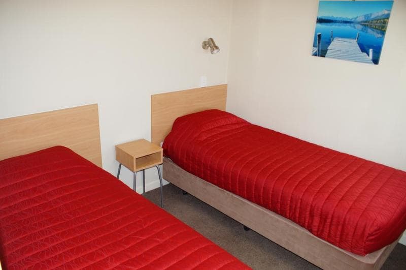 Taylors Motel 2