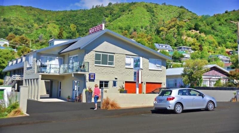 Aldan Lodge Motel photo 1