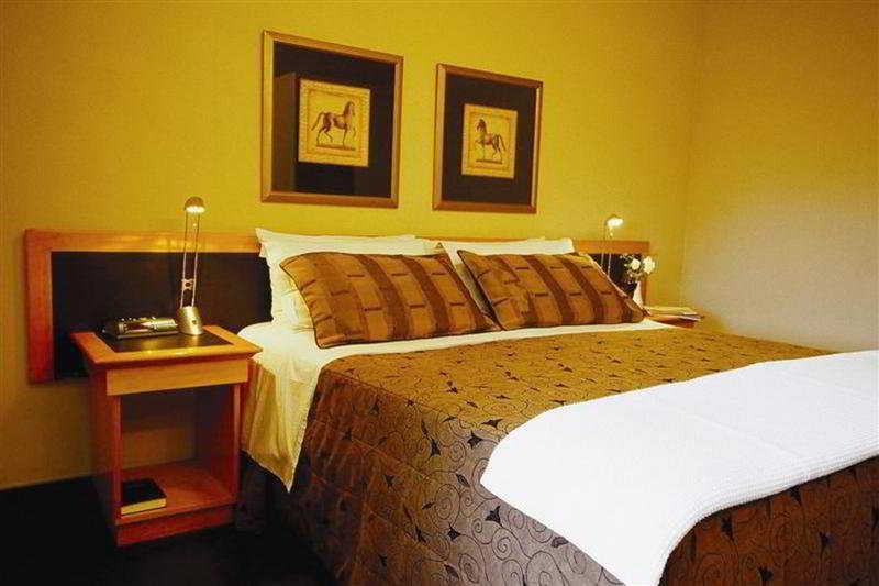 The Ashley Hotel 3