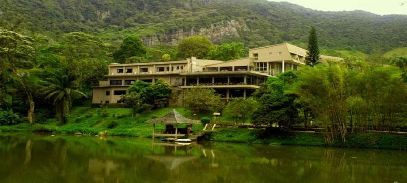 Hunas Falls Hotel 3