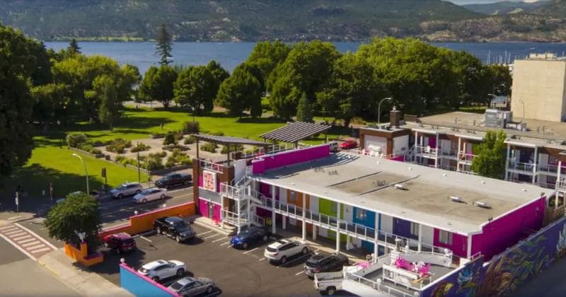Hotel Zed Kelowna main