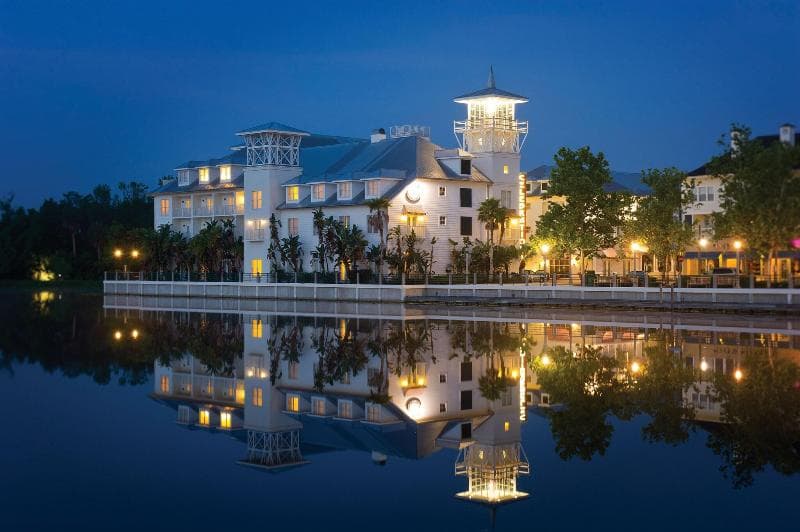 Bohemian Hotel Celebration, Autograph Collection 4