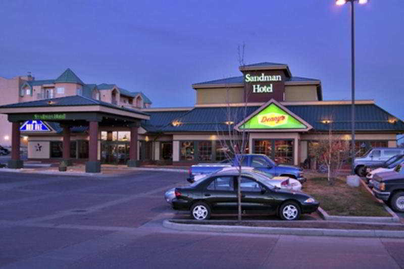 Sandman Hotel Grande Prairie photo 1