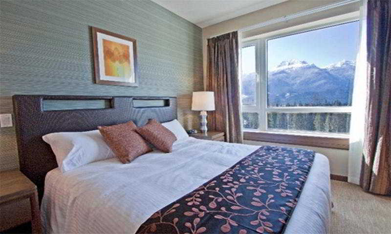The Sutton Place Hotel Revelstoke Mountain Resort 4