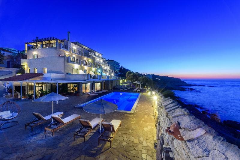 Cavos Bay Hotel 2