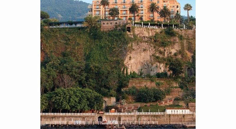 Grand Hotel Royal 2