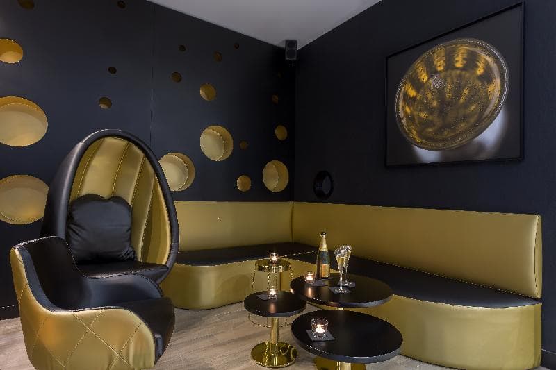 Hotel Les Bulles De Paris 2