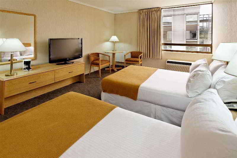 Holiday Inn Express Concepcion 3