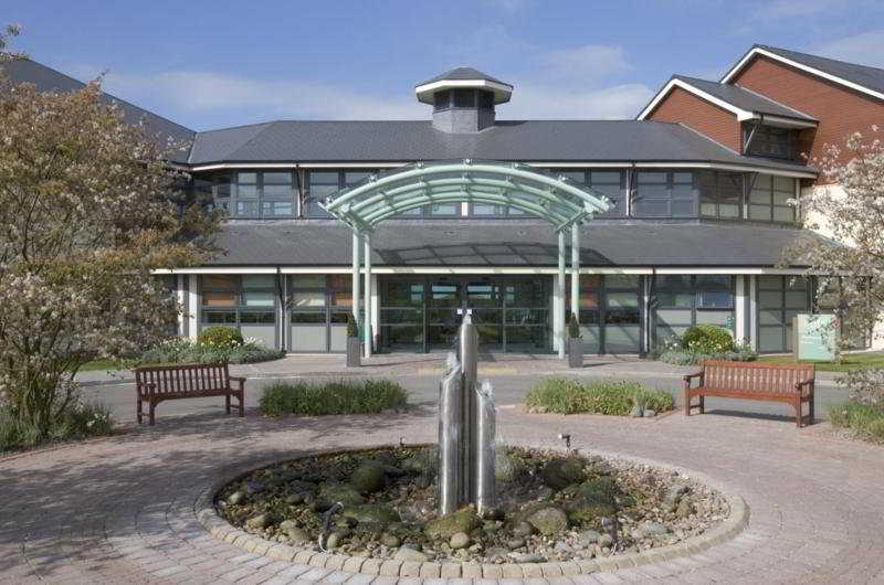 Wychwood Park photo 1
