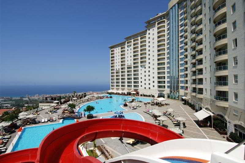 Goldcity Hotel main
