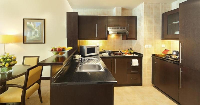 Al Manzel Hotel Apartments 4