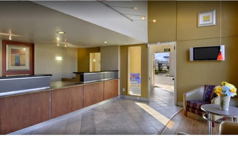 California Inn & Suites Rancho Cordova - Sacramento 3