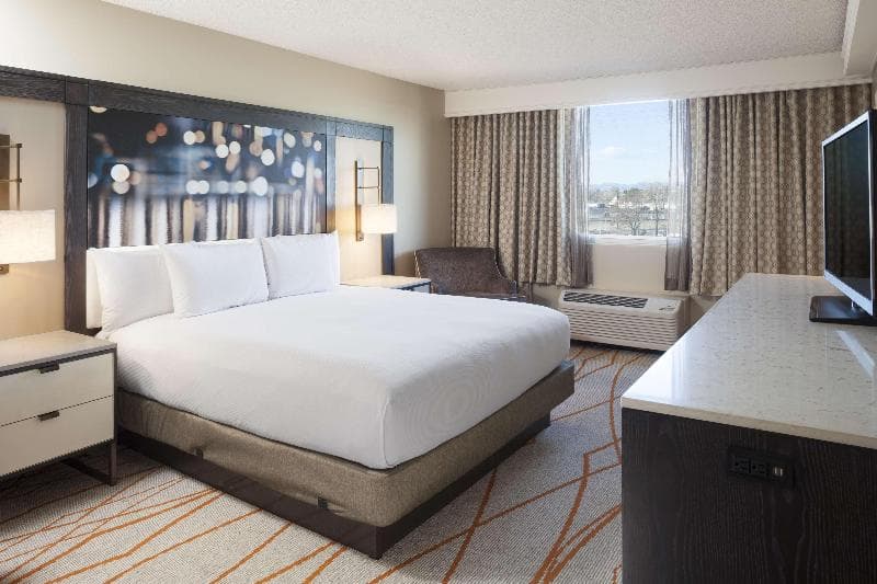 Doubletree By Hilton Denver Central Park photo 1