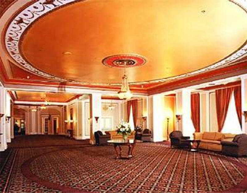 Delta Hotels Bessborough 3