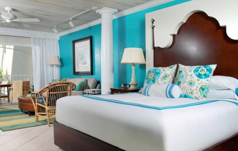 Ocean Key Resort & Spa 4