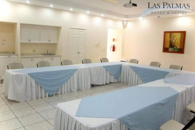 Hotel & Suites Las Palmas 5