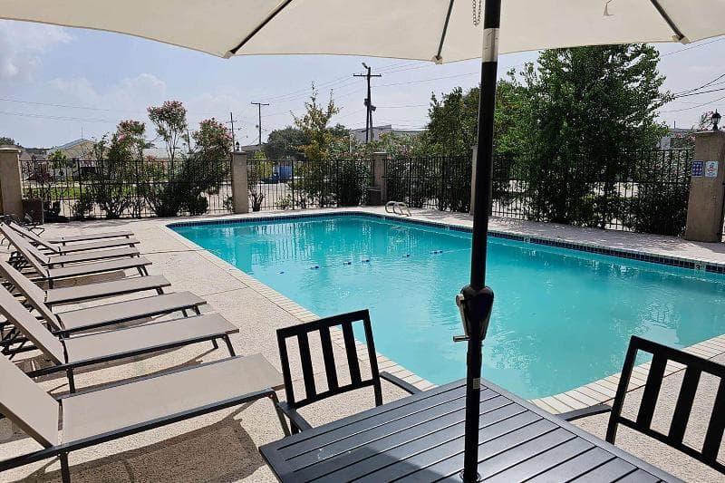 Super 8 By Wyndham Metairie 4