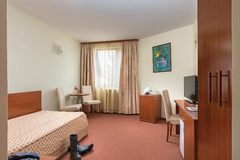 Hotel Pirin 5