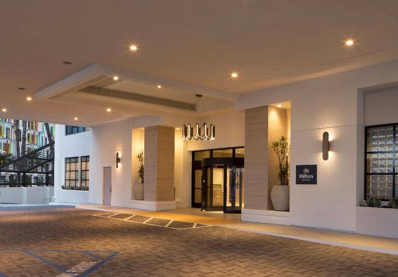 Hilton Santa Monica Hotel & Suites 2