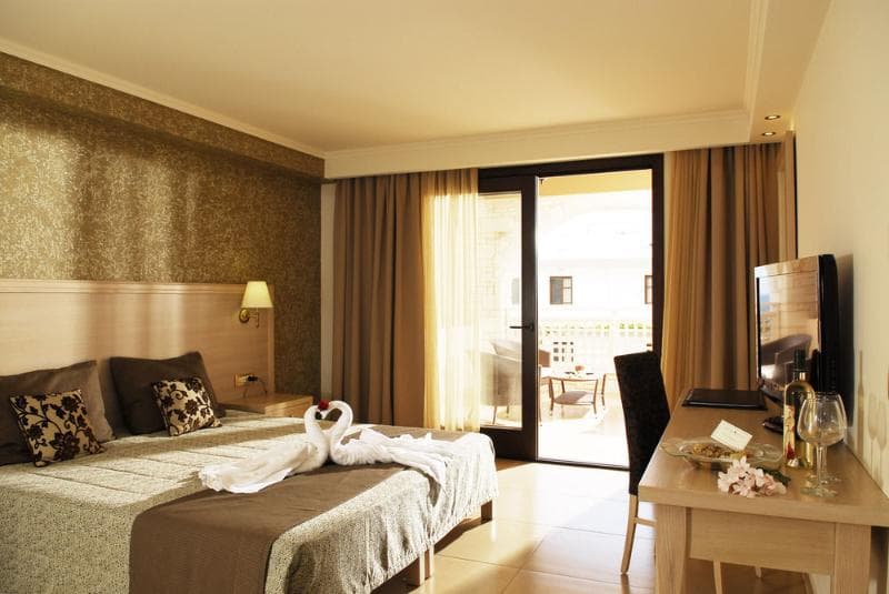 Cactus Royal Spa Resort Hotel 5
