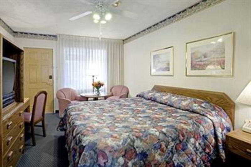 evo Hotel Tahoe City 5