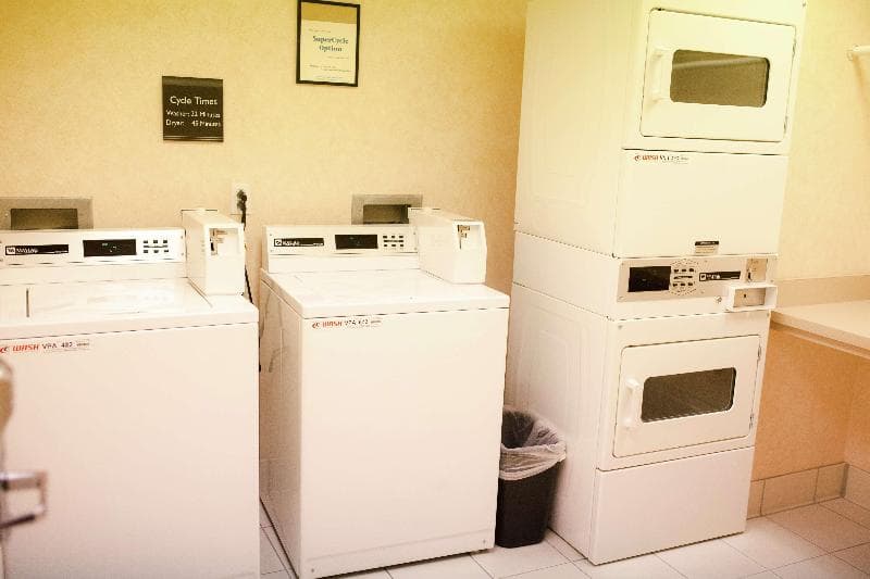 Hilton Garden Inn Redding 2