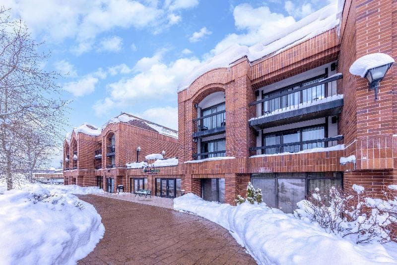 Park Plaza Resort Park City a Ramada by Wyndham 5