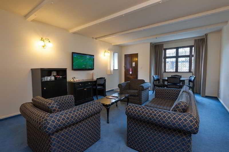 Scenic Hotel Cotswold 4