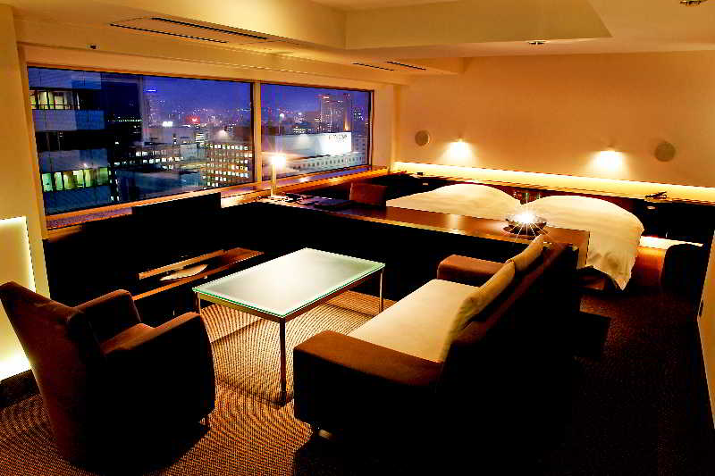 Century Royal Hotel 4