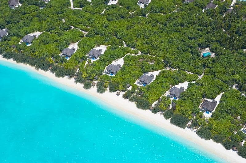 Hideaway Beach Resort & Spa 4