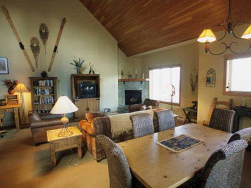 Whispering Pines photo 1